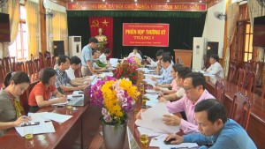 UBND huyện họp thường kỳ tháng 3 năm 2023.