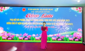 ảnh phụ nữ tiêu đề