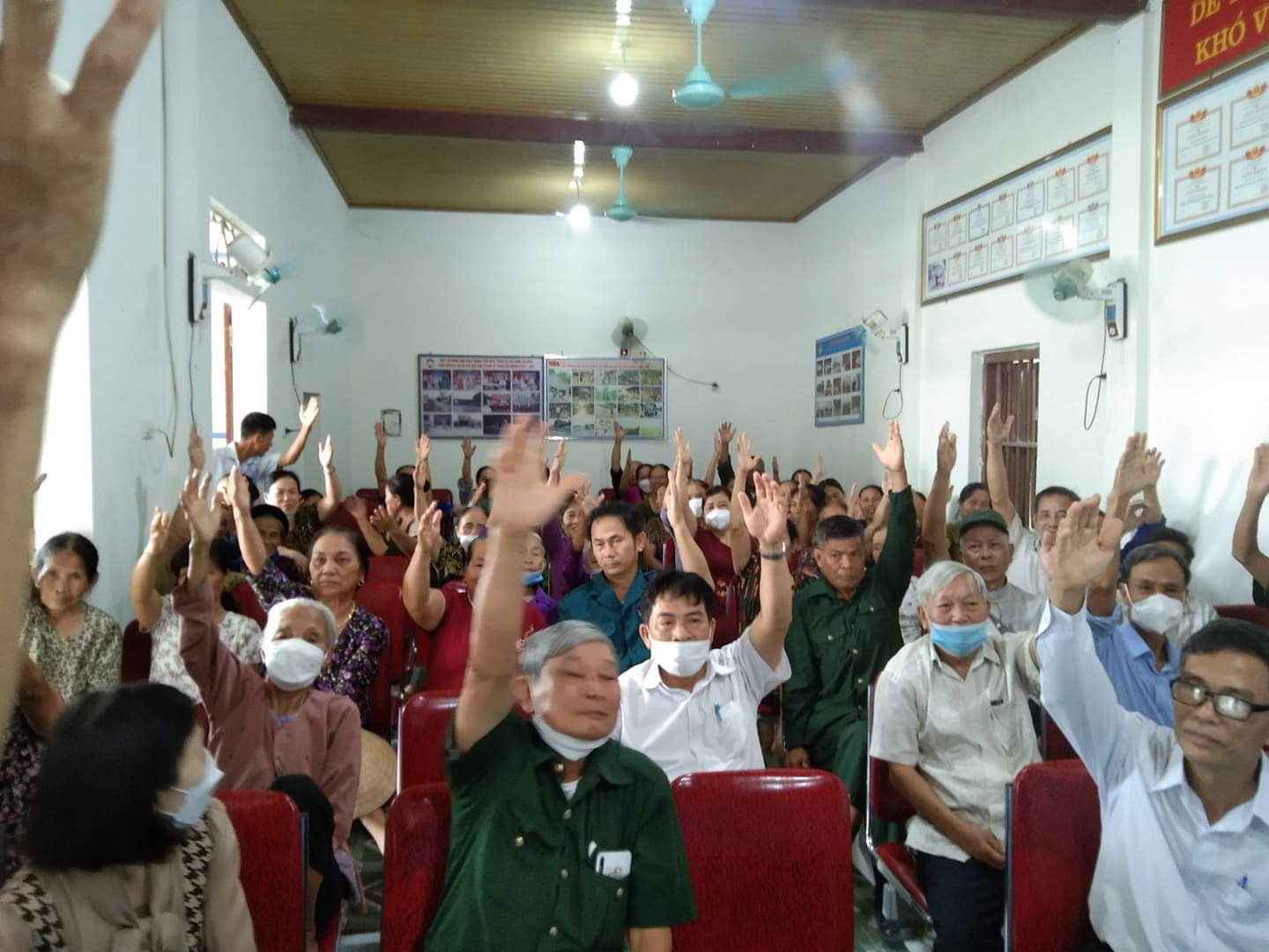 linh trường biểu quyết