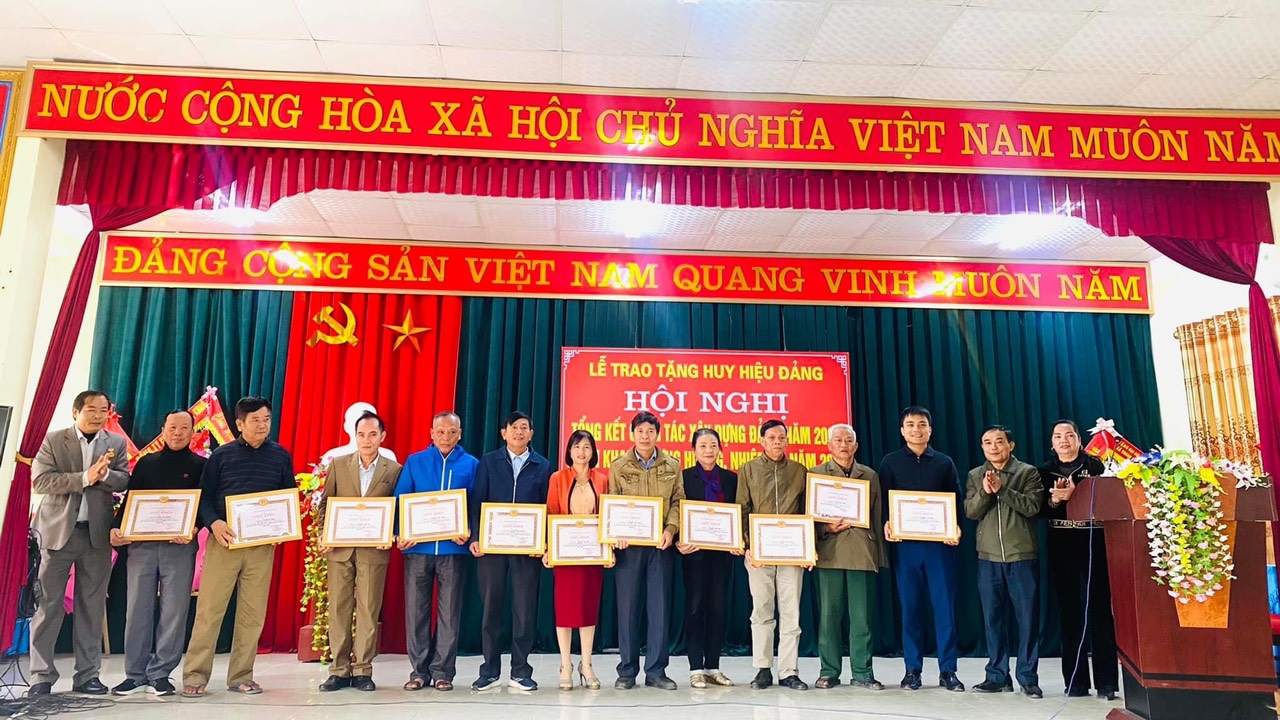 tang giay khen ca nhan 2