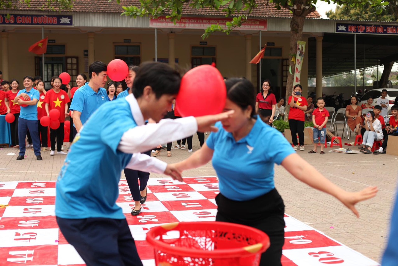 hoạt động cứu trợ 2