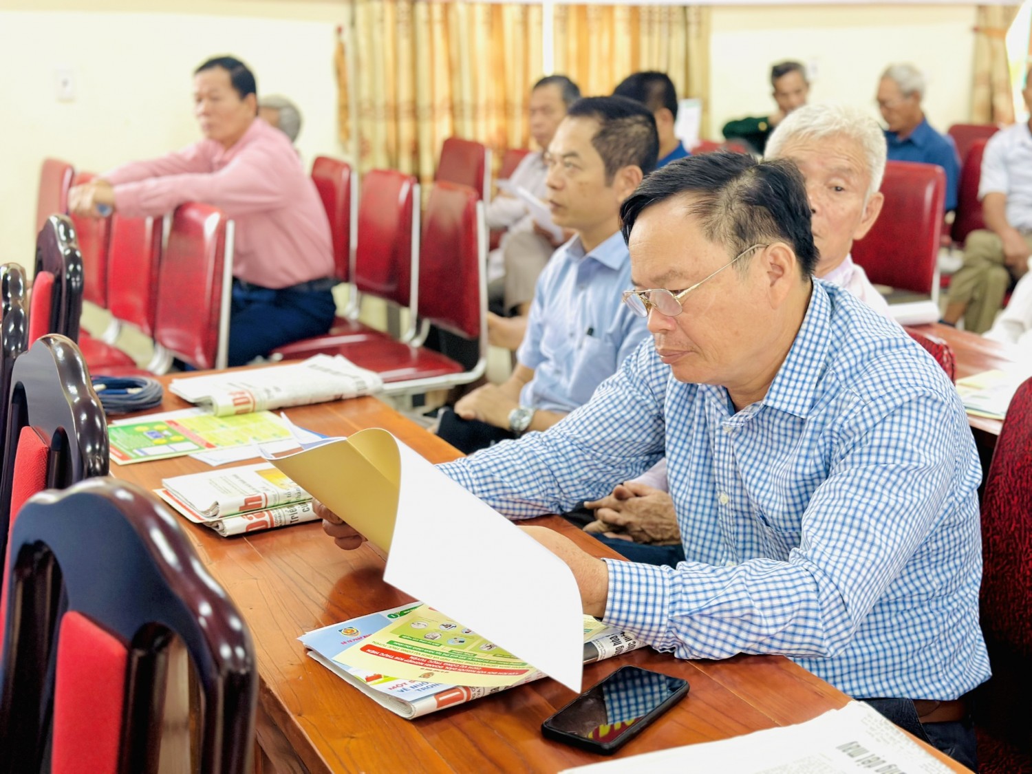 nhân dân