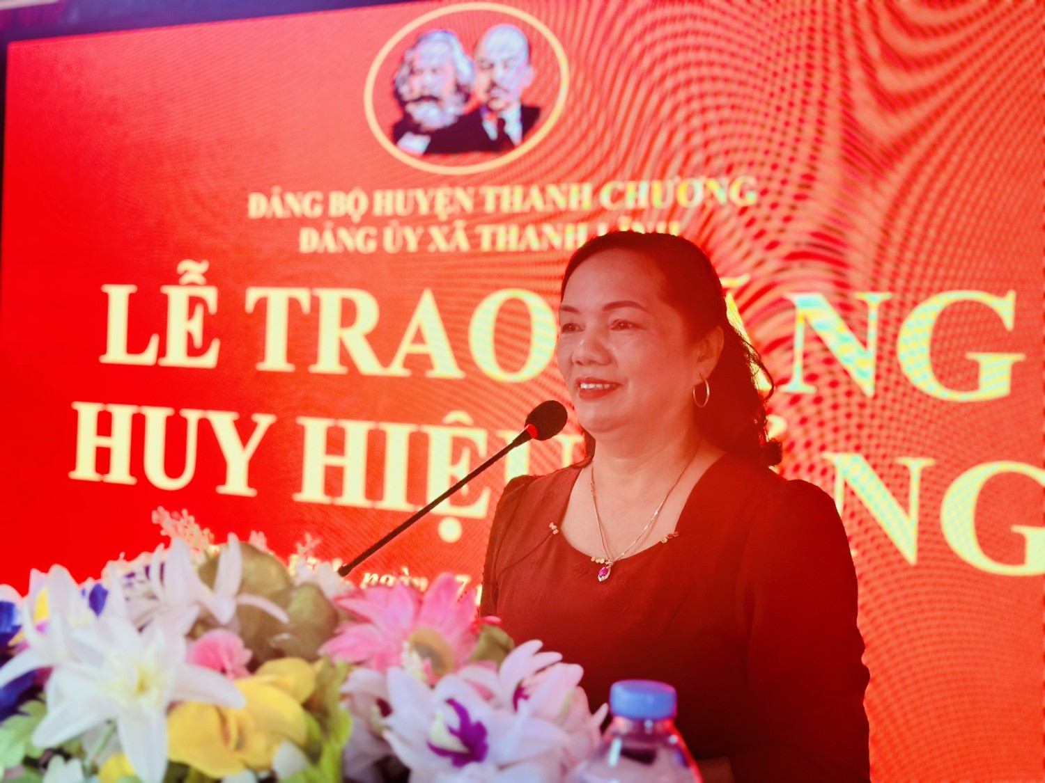 chị hoà
