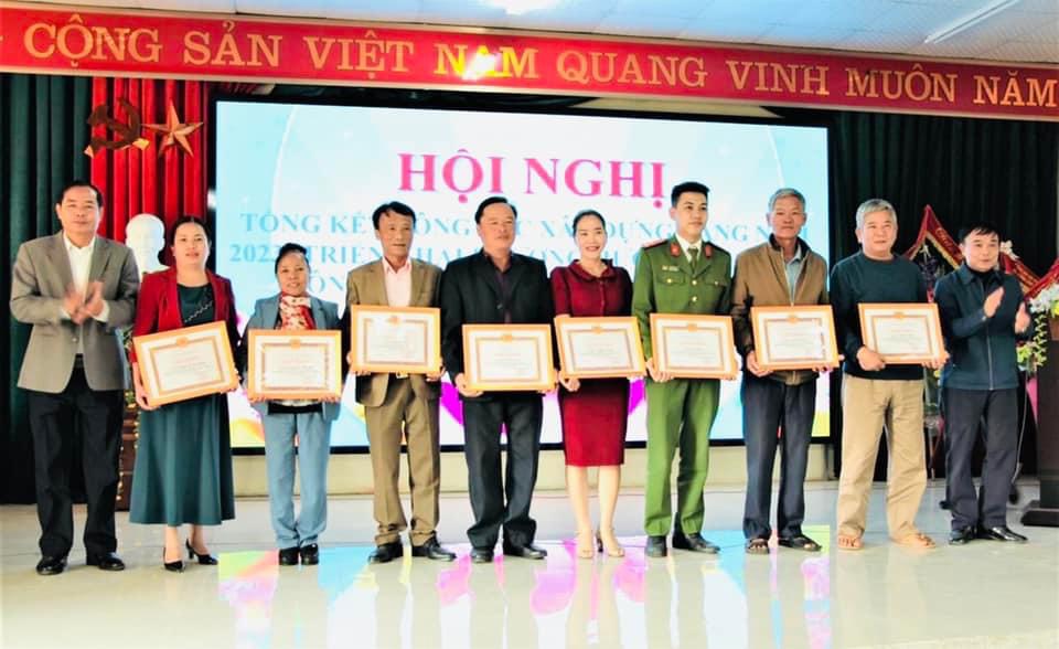 phần thưởng1