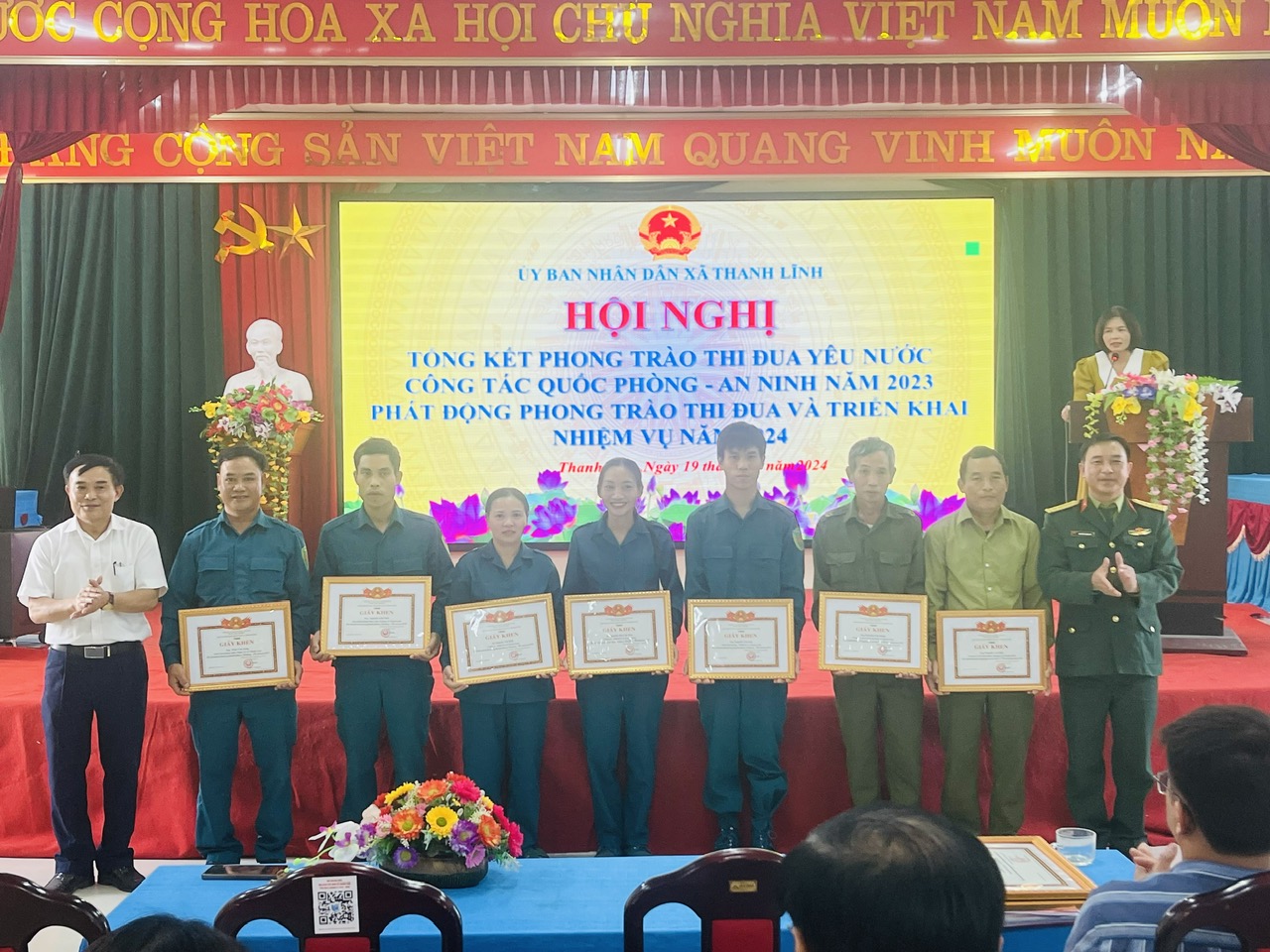 Trao thương1
